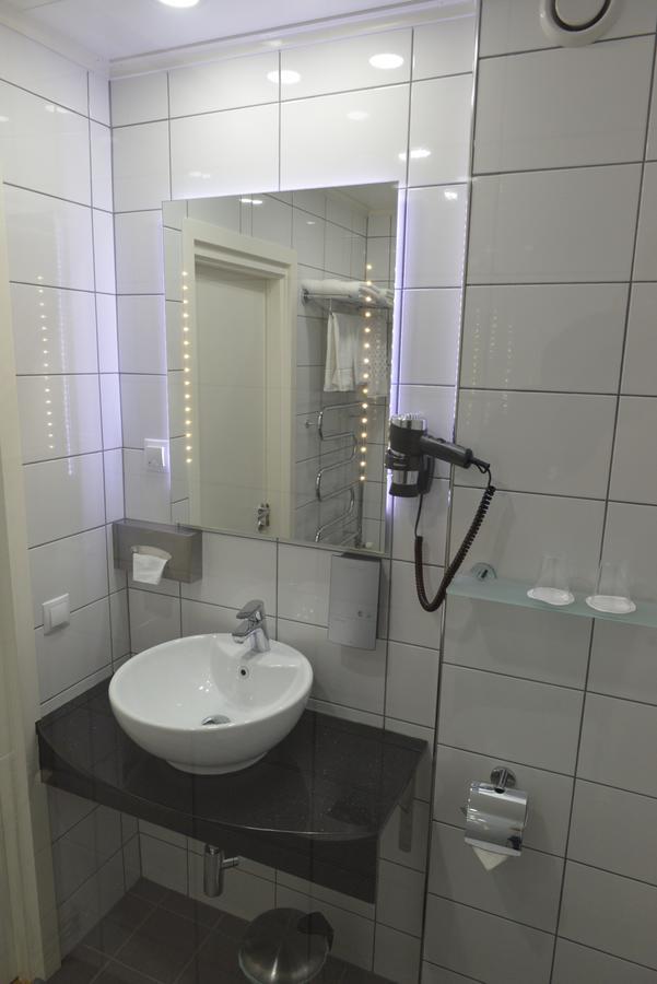 Hotell Nova Karlstad Buitenkant foto